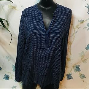 Tommy Hilfiger Size XL Blue Polkadots long sleeve
